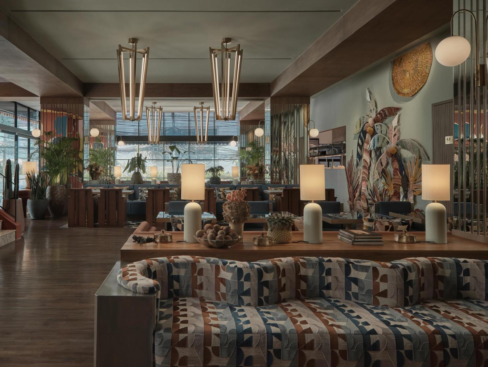 Public House Bangkok, A Member Of Design 5*