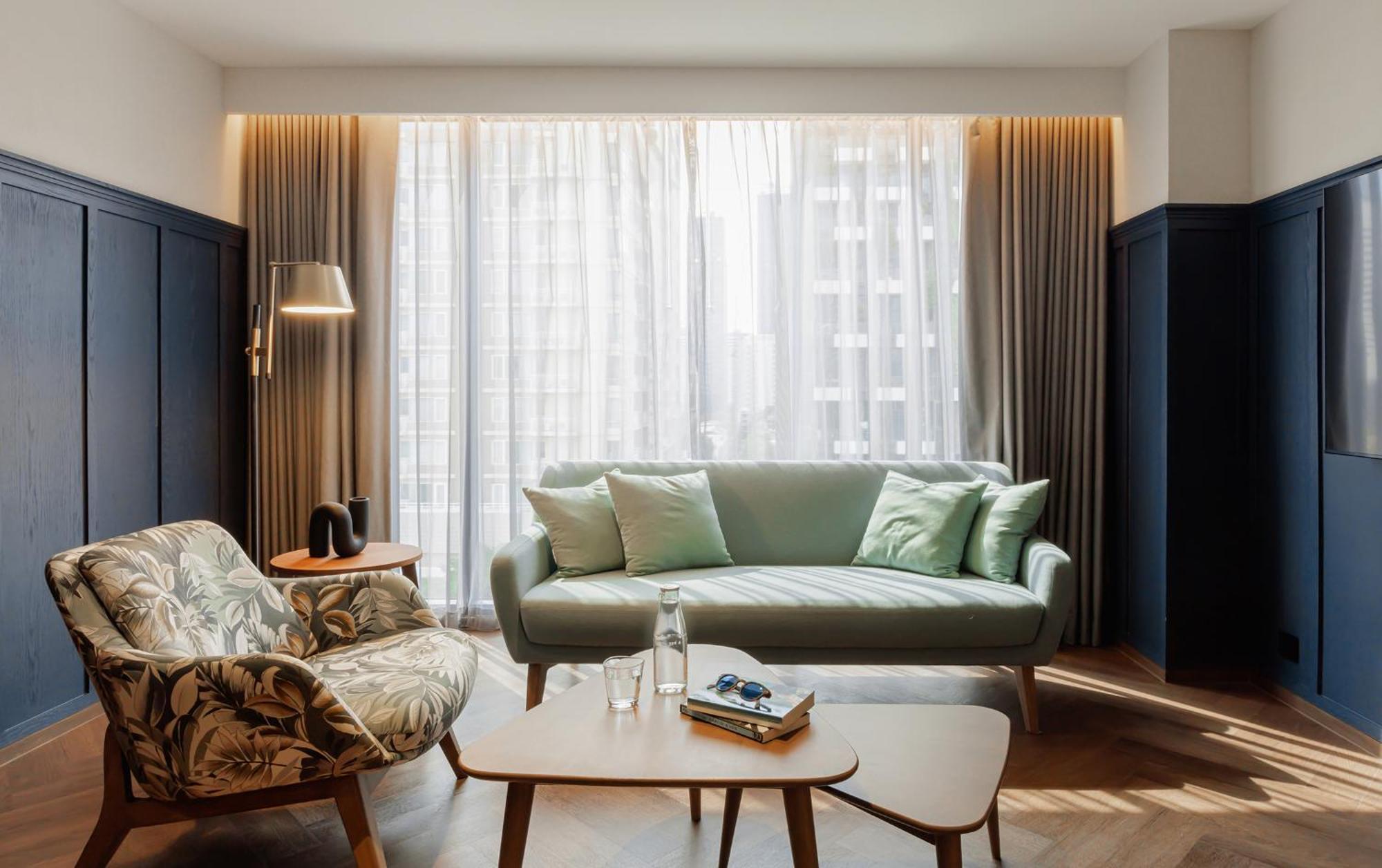 होटल Public House Bangkok, A Member Of Design 5*