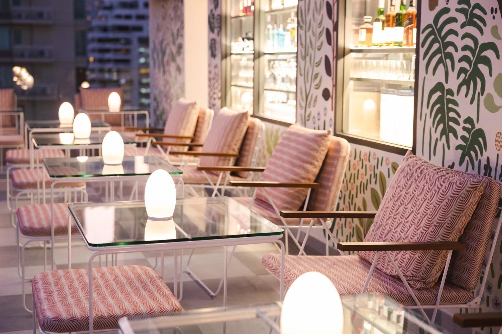 Public House Bangkok, A Member Of Design 5*