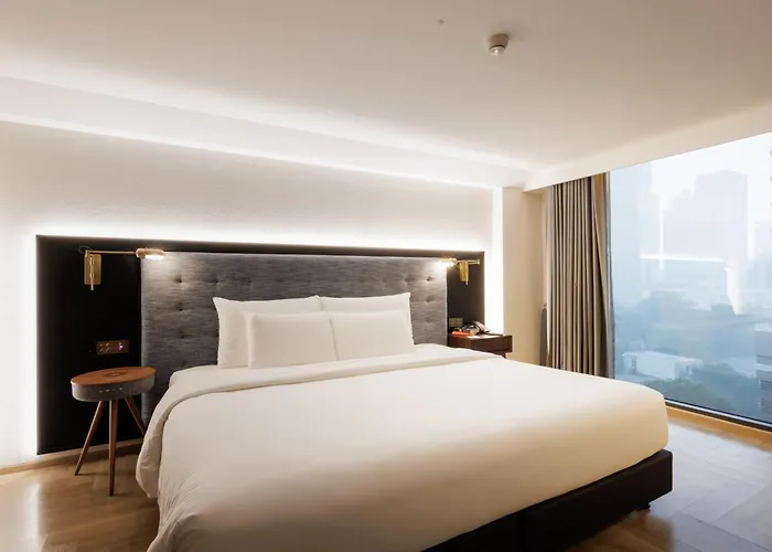 Public House Bangkok, A Member Of Design Hotels