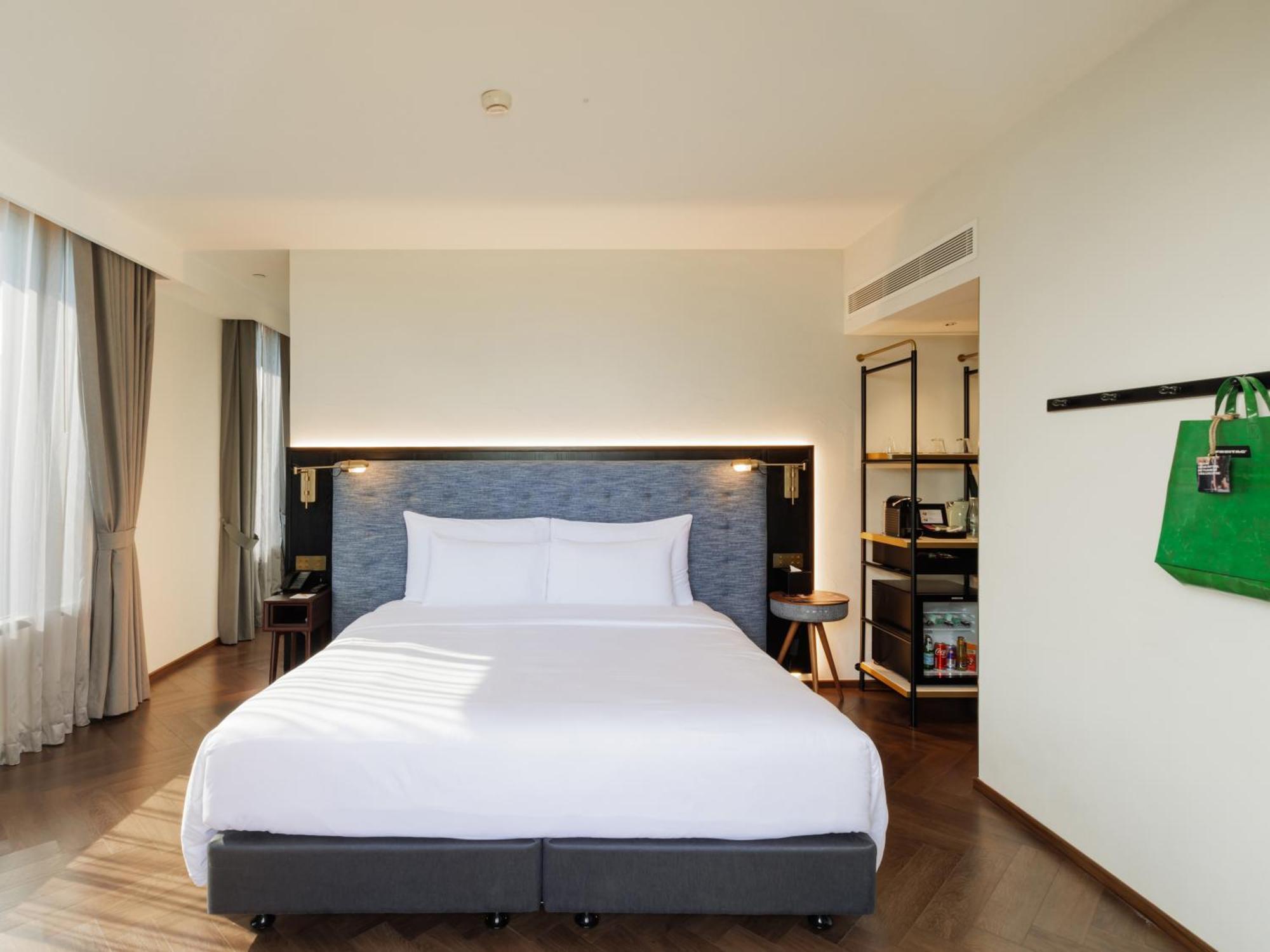 Public House Bangkok, A Member Of Design 5* 曼谷